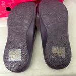 Alegria  BY PG LITE‎ 37 6.5-7 FLORAL PURPLE SANDAL WITH KEYCHAIN NEW IN BOX Photo 7