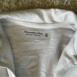 Abercrombie & Fitch  White collared cropped long sleeve Photo 1