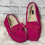Talbots  Fuchsia Bow Slippers cream colored fuzzy on inside size 7.5 Photo 0