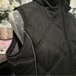 ZKC Collections Black Quilted Puffer Vest with Fleece Lining Women’s Size L Size L Photo 4