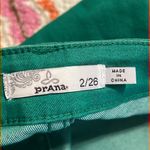 prAna  2/26 pants womens green skinny zip and button close Photo 5