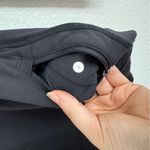 Lululemon Think Fast Hoodie Pullover Womens Size 4 Black White Sweater Stripe Photo 6