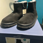 Universal Threads Boots size 9  Photo 0