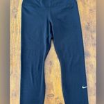 Nike Cropped Dri-Fit Leggings Women's S Black Athletic Training Photo 0