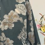 Elan  Floral Button Down Blouse - Size Small Photo 5