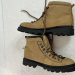 Women’s Bass Hiking Boots – Size 7.5 see pictures for wear Tan Photo 6