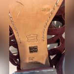 BCBGMAXAZRIA Women’s Burgundy Strappy Heels Size 6 B Photo 10