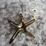 Gold Tone Star Fish Shape Pierced Post Metal Earrings Photo 10