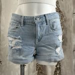 Old Navy  Boyfriend Denim‎ Shorts Size 8 Light Wash Distressed Cuffed Summer Chic Photo 1