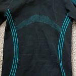 Amazon Thermal long sleeve and leggings set Photo 1