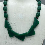 Vintage green acrylic hidden clasp geo shaped tubular black disk choker Photo 0