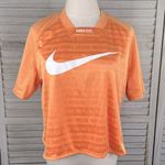 Nike  Football Club FC Women's Boxy Fit Reversible Cropped Jersey Top-Large Photo 3
