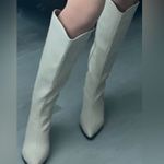 Cream knee high cowboy boots, faux leather, size 9 Photo 0