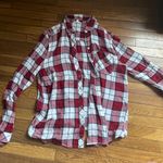 BeachLunchLounge Red Flannel  Photo 0