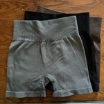 OQQ 3 Piece Shorts Gray Size M Photo 0
