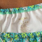 Neena Swim | Tie Bikini Swimsuit Set with Underwire in Floral Green Size Medium‎ Photo 4
