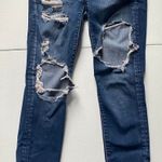 American Eagle Distressed Jeans Photo 0