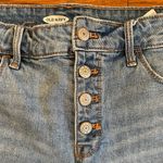 Old Navy Secret-Slim Button-Fly Denim Shorts - Women’s Siz 10 Photo 2