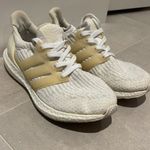 Adidas women ultra boost size 6.5 white fabrics sneakers fitness workout shoes Photo 0