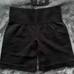 NVGTN Solid Black Seamless Biker Shorts Photo 2