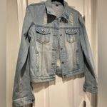 NWT New Collection Size M Light Wash Cotton Stretch Distressed Denim Jean Jacket Blue Size M Photo 2
