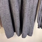 AQUA Women's Gray 100% Cashmere Knee Length Sweater Dress Size Small Career Wear Photo 3