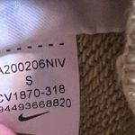 Nike  Sportswear Floral Detail Crop Hoodie Size Small Photo 9