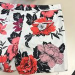 Ann Taylor Beautiful Floral  Shorts Photo 6