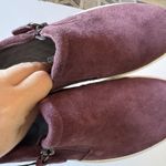 Clarks Collection Slip-On Sneakers Layton Step Burgundy Suede Women's Sz 8 NWOB Photo 13