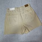 American Eagle  Highest Rise Mom Shorts Khaki Frayed Distressed Casual 6 NWT Photo 12