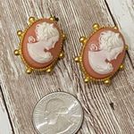 Unsigned Vintage Victorian Cameo Clip On Earrings Photo 6