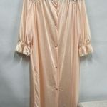 Vintage Late 1970 Photo 0