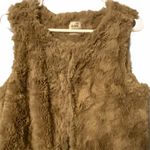 Dylan  faux fur vest soft and cuddly‎ see measurements Photo 1