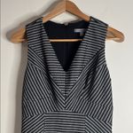 Classiques Entier  Nordstrom Sleeveless Geo Graphic Pattern Sheath Dress Size 6 Photo 3