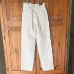 BDG White High-Waisted Jeans. Size 25. Baggy. Cream. Photo 2