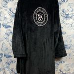 Victoria's Secret Victoria’s Secret Short Cozy Robe SZ: M/L Photo 4