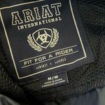 Ariat Women’s Navy convertible Windbreaker vest Jacket M Photo 3