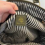 Alexis Olive Green  Bendel Purse Shoulder Bag Photo 3