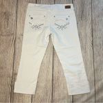 Almost Famous Premium White Studded Denim Capris Women’s 7 Low Rise Jeans Y2K Photo 1