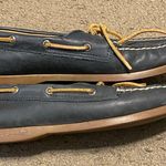 Sperry Women's Original Whale Tale Embossed 2-Eye Boat Shoe Size 9 Blue Gum Sole Photo 2