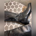 Bed Stu Black Leather Boots Bench Made 7.5
Back side zip quiet luxury classic Photo 13