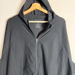 L.L.Bean Hooded Full Zip Workout Sweatshirt Jacket Women's 2X Black Outdoor Photo 4