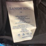 Lands' End Lands’ End Women’s tankini swim top size 14. Photo 6