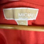 Michael Kors Womens 1X Coral V-Neck T-Shirt Blouse Rhinestone Logo Classic Top Photo 1