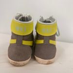 Nike Women's Grey Bruin Lite Nylon Mid Trainer Sneakers Size 8 Photo 2