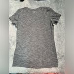 Under Armour gray tee shirt small Photo 2