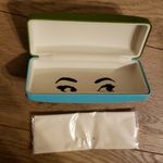 Kate Spade Chic Feminine Sturdy Classic Sunglass Case Photo 1