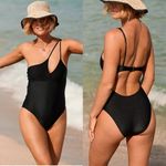 Aerie {M} NWT  Shine Rib One Shoulder Full Coverage One Piece Swimsuit In Black Photo 1