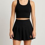 Nike Rare Vintage Black And White Pleated YTennis Skirt With Plaid Crested Logo Photo 2