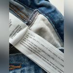 Abercrombie & Fitch  the boyfriend short Mid rise distressed blue Curve Love 33 Photo 3